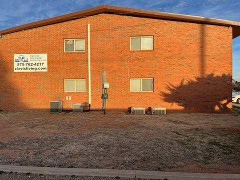 Primary Photo - 1021 N Mlk Blvd