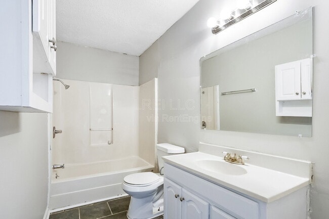 Building Photo - 2408 Blackiston Mill Rd