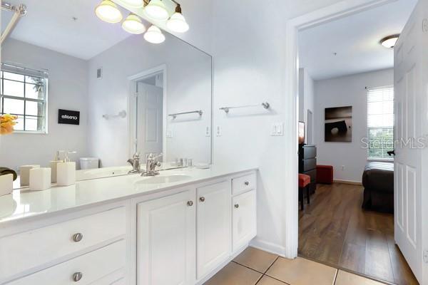 Building Photo - 4126 Breakview Dr