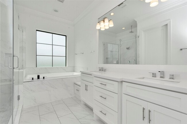 Building Photo - 5735 Winsome Ln