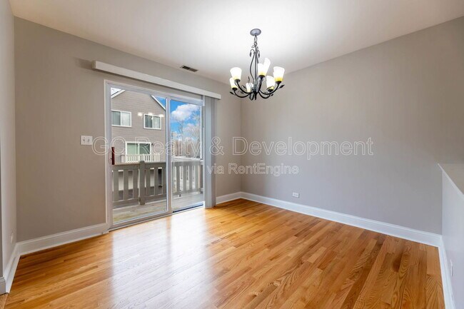 Building Photo - 8015 Windsor Dr