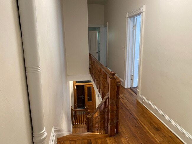 Building Photo - -- APPLICATION PENDING - 3 BR/ 2 BA Large ...