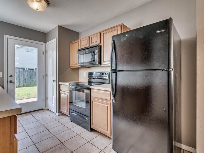 Building Photo - Cozy 2 bed 2 bath in Norman