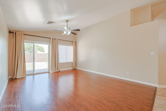 Building Photo - 8747 W Adam Ave