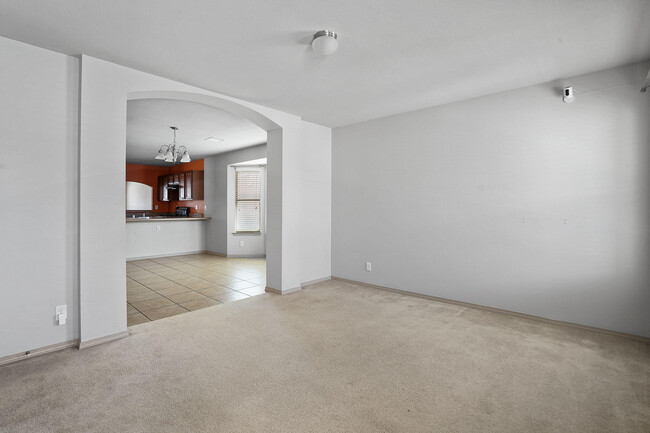 Building Photo - 12858 Hueco Hill Dr