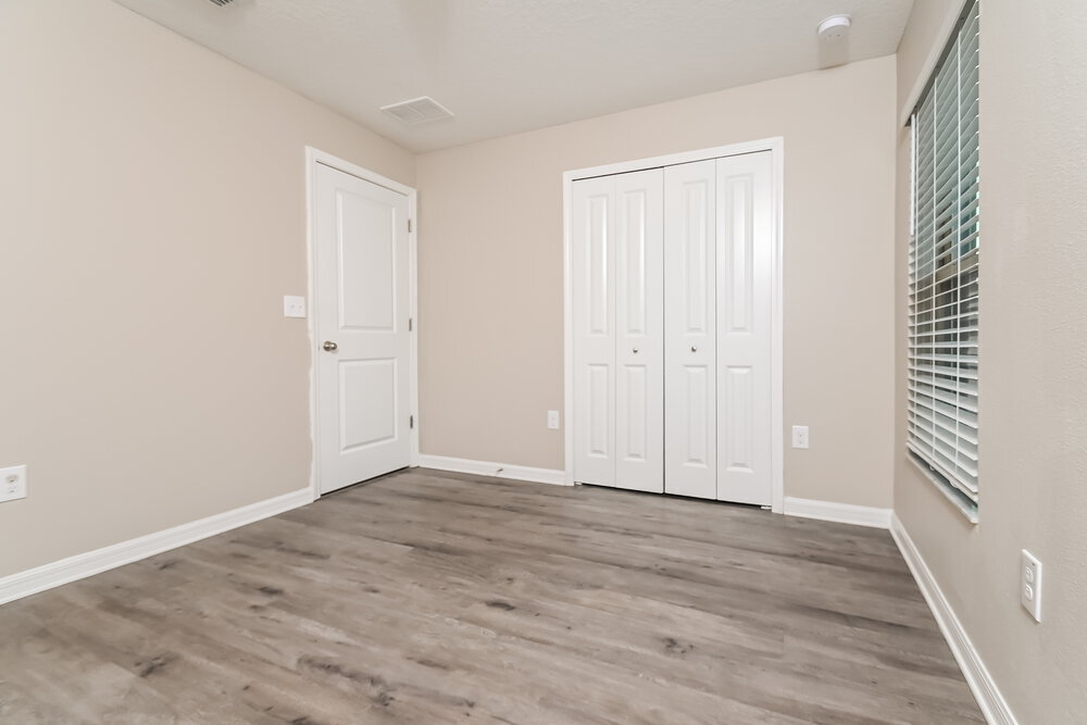 Building Photo - 10009 Rose Petal Pl