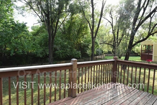 Building Photo - 6301 W 153rd St