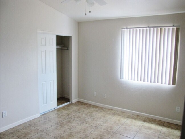 Building Photo - 4BR/2BA/2CG, 1889 sq.ft. home in Copper Sk...