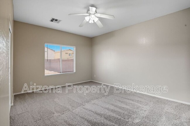 Building Photo - 2219 N 92nd Dl