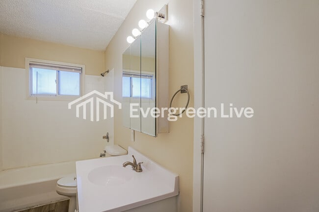 Building Photo - 4025 Nebraska Ave