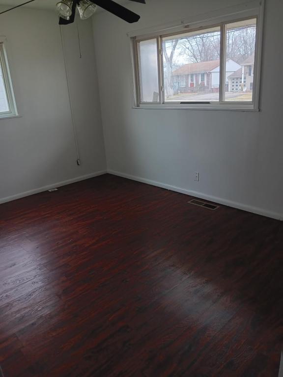Building Photo - 3131 Clearwater St NW
