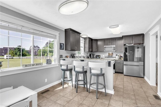 Building Photo - 6545 Ryefield Dr