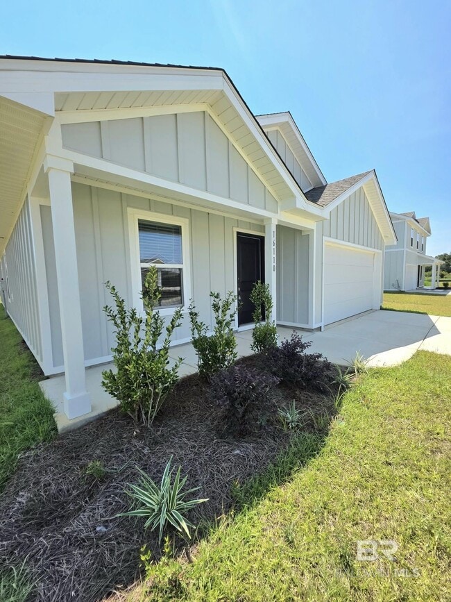 Building Photo - 16110 Furlong Lp