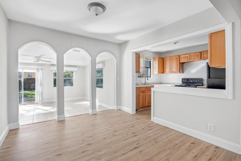 Building Photo - 6562 Ector Ct