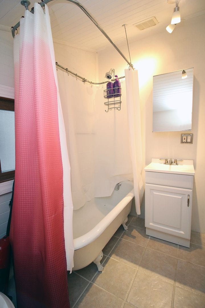 Building Photo - 4823 NE 13th Ave