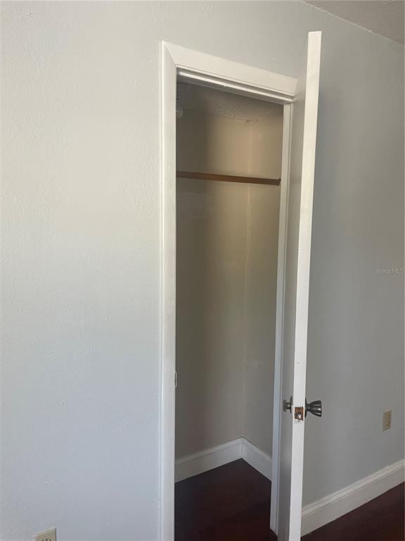 Building Photo - 6026 Amberly Ct