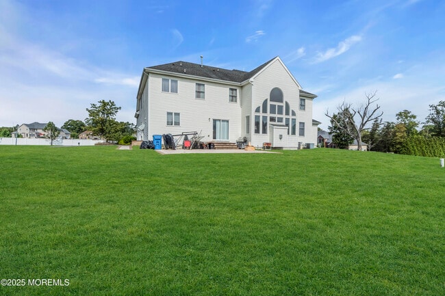 Building Photo - 6 Bane Ln