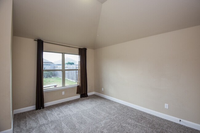 Building Photo - 10523 Texas Sage Way