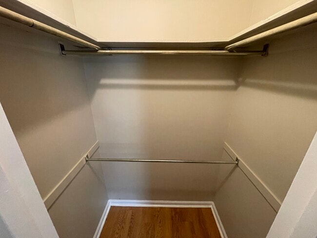 Building Photo - 100 Lanier Dr