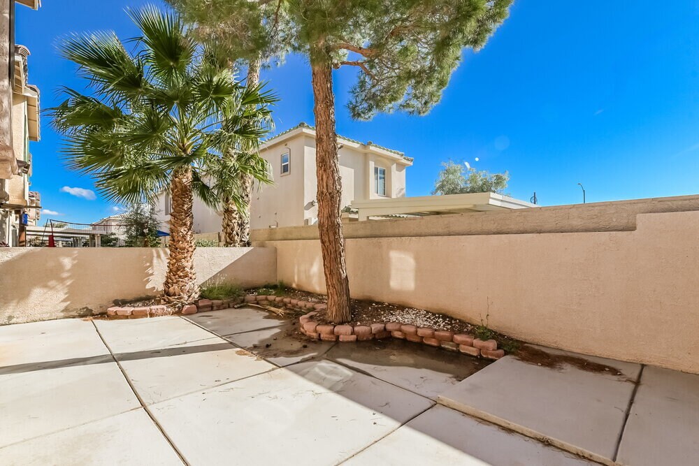 Building Photo - 65 Belle Soleil Ave