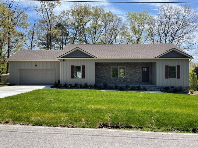 Primary Photo - Available NOW! Charming 3 Bedroom, 2 Bathroom Home — Built in 2021