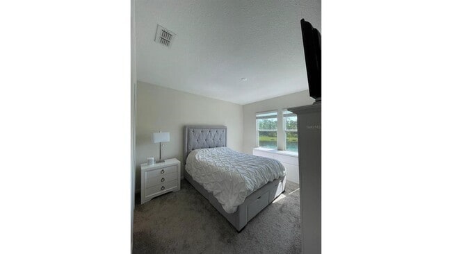 Building Photo - 9330 Tecumseh Dr