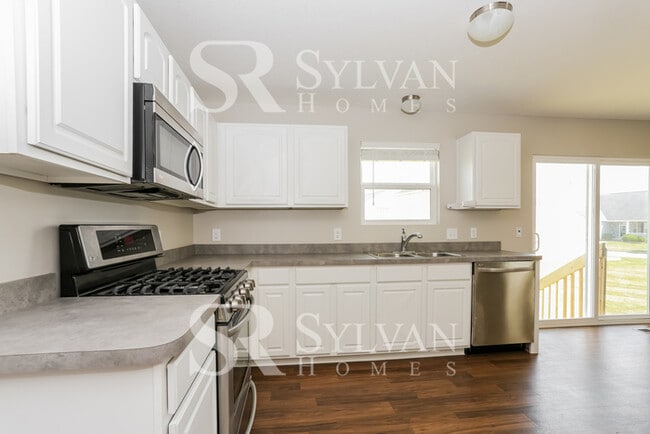 Building Photo - At Last, This Is What You Have Been Searching For!