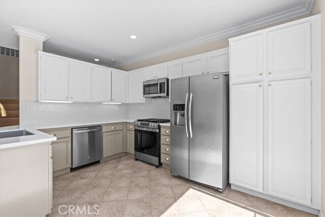 Building Photo - 23 Feldspar Way