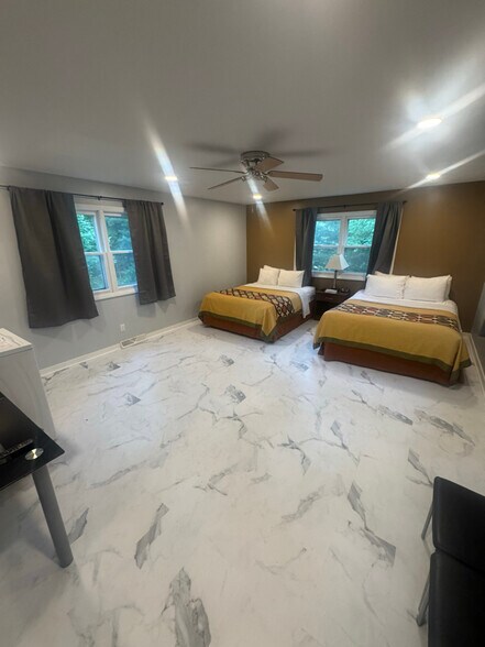 Building Photo - 10436 Gast Rd