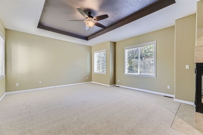 Building Photo - Five Bedroom Executive Home in the Desirable Firelight Subdivision of Highlands Ranch