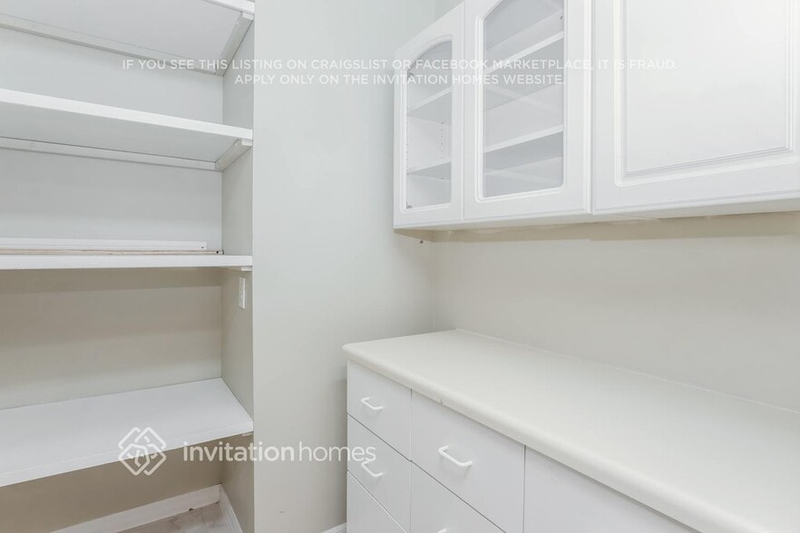 Building Photo - 3051 Westgate Dr
