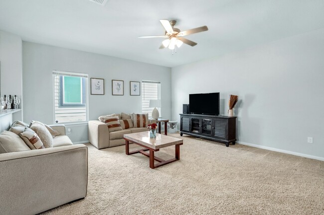 Building Photo - 8903 Grey Elm
