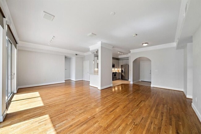 Building Photo - 3333 Allen Pkwy