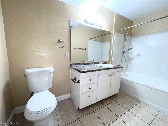 Building Photo - 5055 W Hacienda Ave