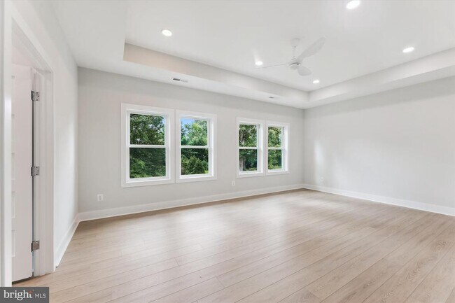 Building Photo - 2808 Boswell Ave
