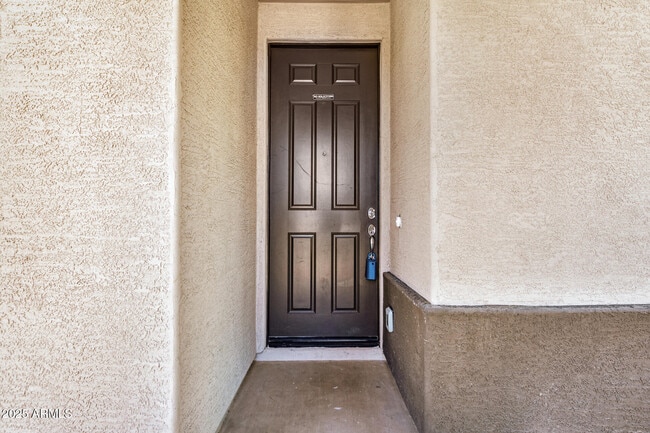 Building Photo - 12377 W Whyman Ave