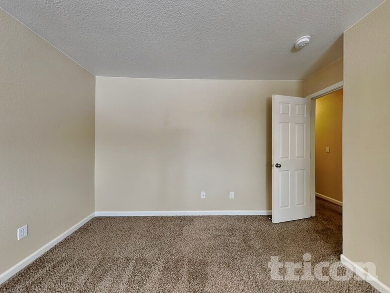Building Photo - 17880 Sweet Gum Ct