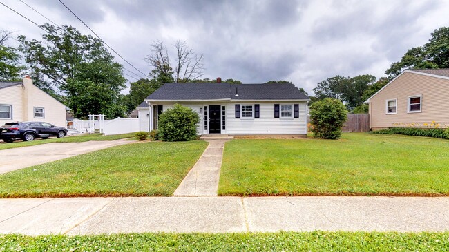 Primary Photo - 515 Williams Ave