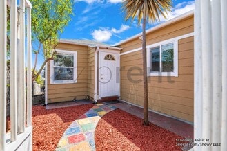 Building Photo - 5210 Sacramento Ave