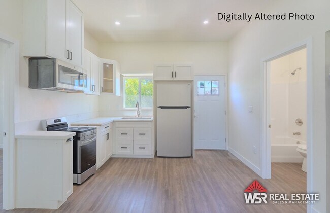 Building Photo - 25168 E 17th St