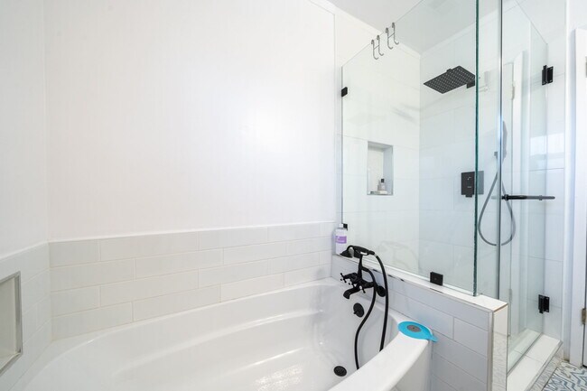 Building Photo - 6307 Tunney Ave