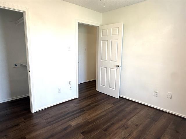 Building Photo - 3416 Lillie St