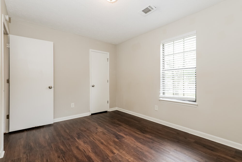 Building Photo - 10319 Briarbay Loop