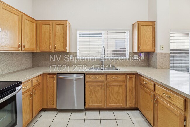 Building Photo - NW!! Single Story!!! 3 Car Garage!!  2 Masters!!! Low Maintenance desert landscape front yard!!  ...