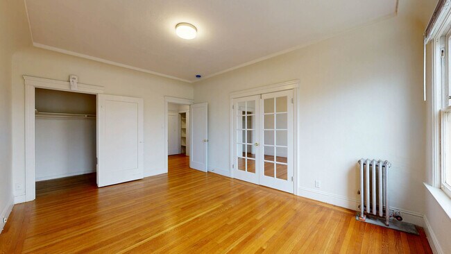 Building Photo - 1616 Golden Gate Ave