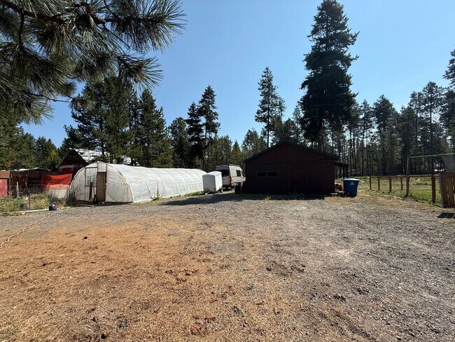 Building Photo - 51354 Welch Rd