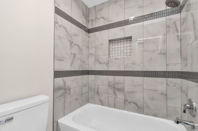 Building Photo - 3523 Colleen Woods Cir