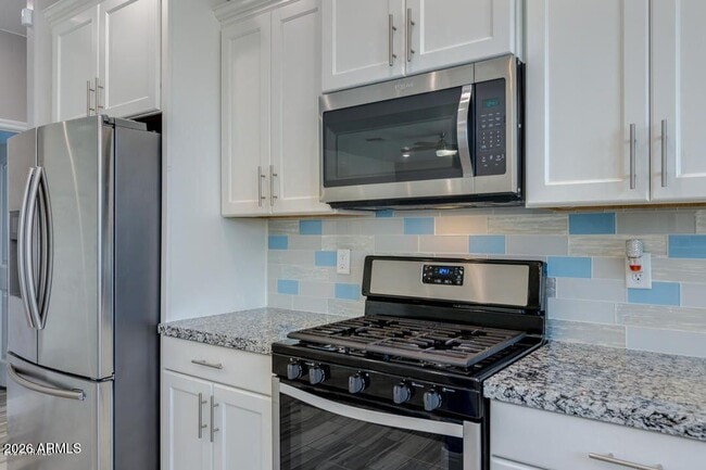 Building Photo - 4961 S Turbine