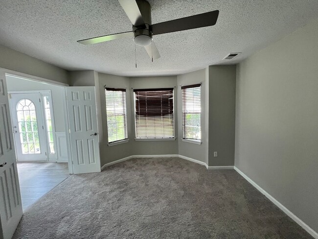 Building Photo - 448 Canoga Ct