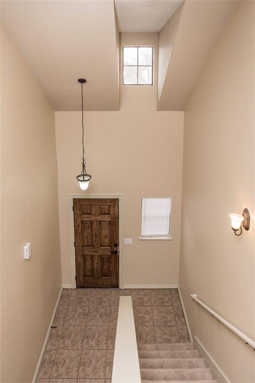 Building Photo - 4077 Glenstone Terrace